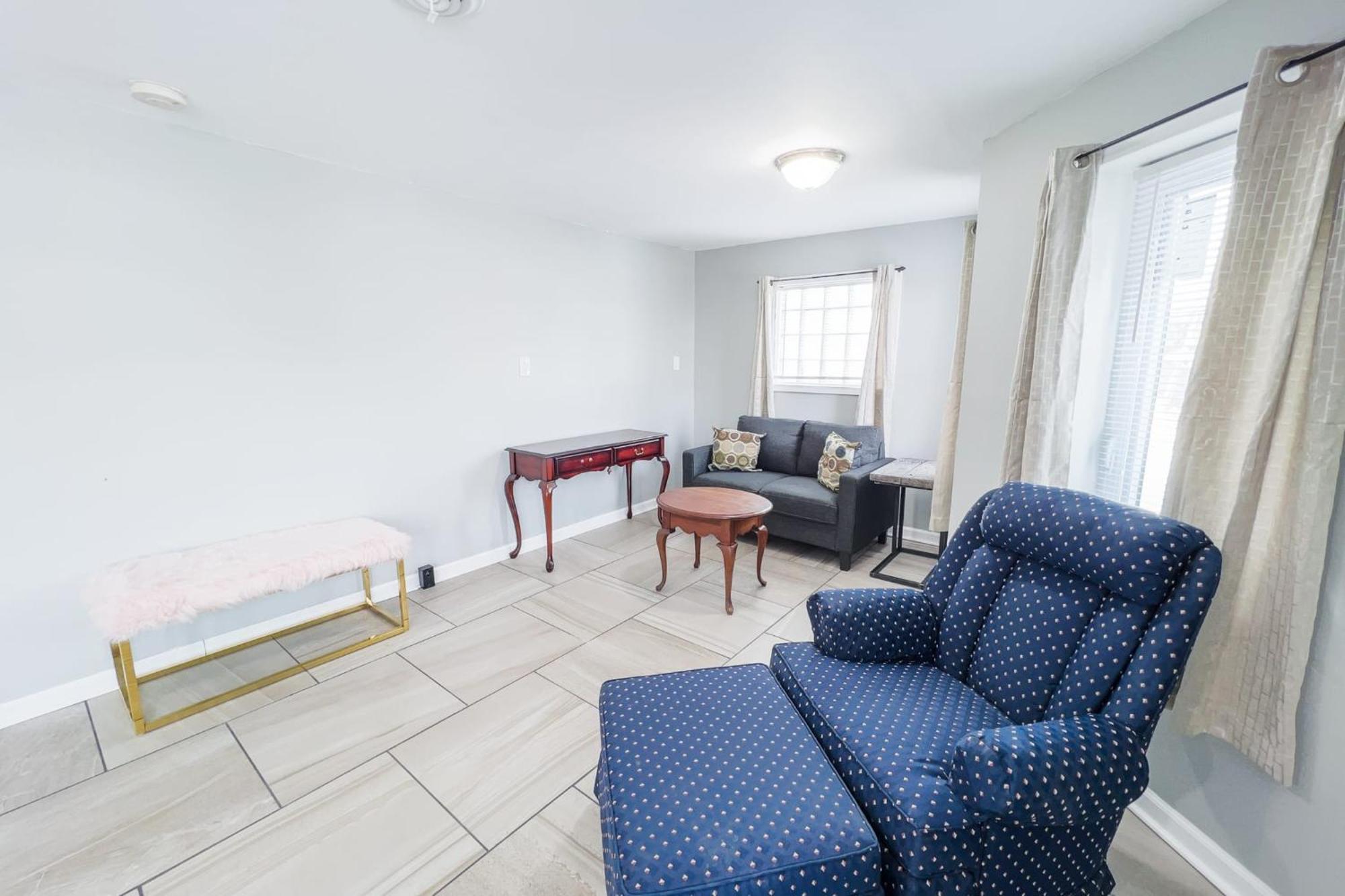 Large 6Br, 6 Bath In The City Of Niagara Falls Kültér fotó