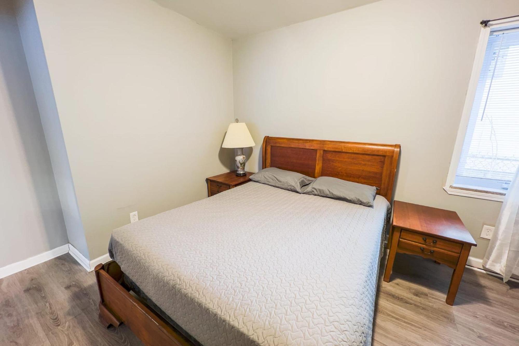 Large 6Br, 6 Bath In The City Of Niagara Falls Kültér fotó