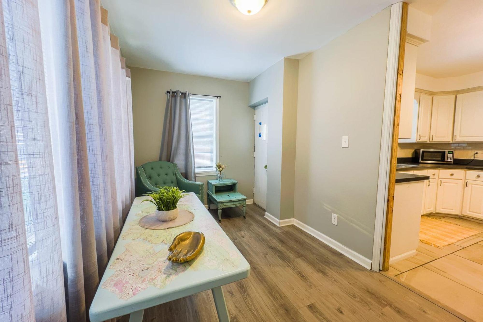 Large 6Br, 6 Bath In The City Of Niagara Falls Kültér fotó
